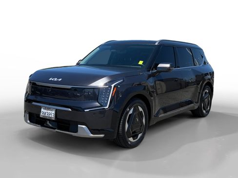 Used 2024 Kia EV9 Land AWD/4WD image 1