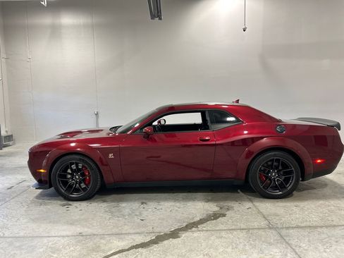 Used 2019 Dodge Challenger R/T Scat Pack w/ Widebody Package image 9
