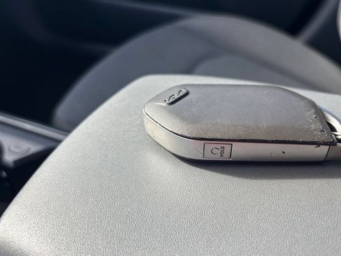 Used 2025 Kia K4 FWD image 23