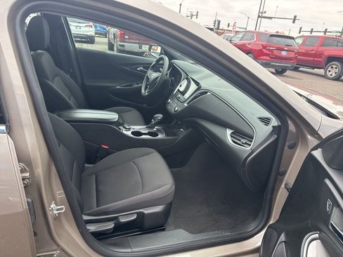 Certified 2024 Chevrolet Malibu LT image 31