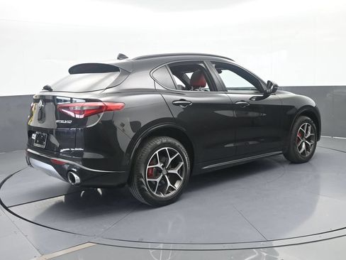 Used 2020 Alfa Romeo Stelvio Ti Sport w/ Quick Order Package 22S Sport AWD/4WD image 6