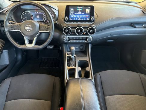Used 2024 Nissan Sentra SV FWD image 14