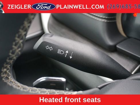 Used 2024 Jeep Grand Cherokee L Limited w/ Luxury Tech Group II AWD/4WD image 32