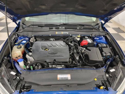 Used 2017 Ford Fusion SE w/ Fusion SE Technology Package image 50