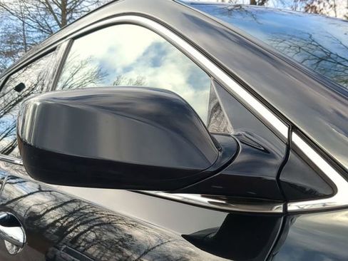 Used 2017 Hyundai Santa Fe Sport image 11