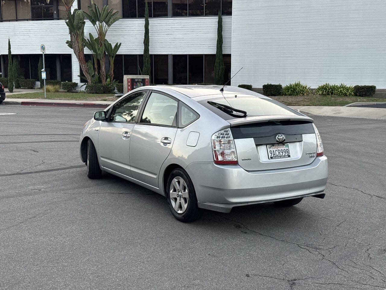 Used 2008 Toyota Prius FWD image 3