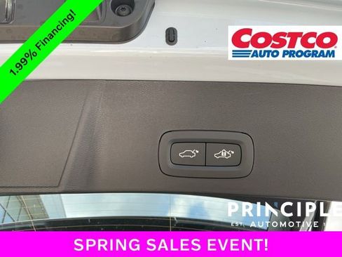 New 2026 Volvo XC40 B5 Plus w/ Protection Package Premier AWD/4WD image 13
