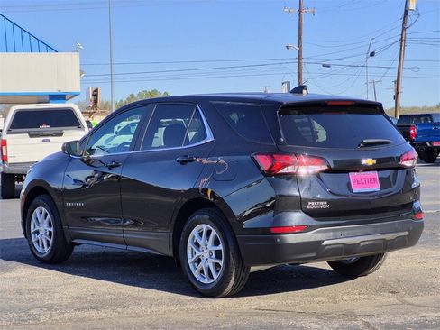 Used 2023 Chevrolet Equinox LT image 4