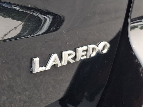Used 2020 Jeep Grand Cherokee Laredo w/ Laredo X Package AWD/4WD image 32