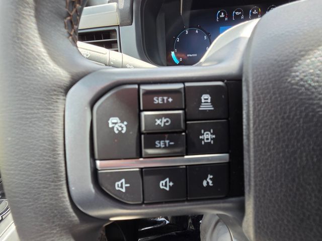 Used 2025 Ford F150 Lariat w/ Equipment Group 502A High AWD/4WD image 43