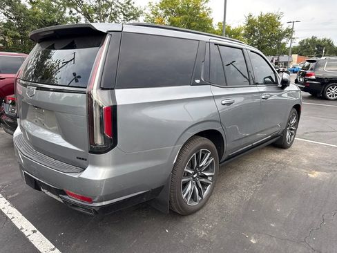 Used 2023 Cadillac Escalade Sport w/ Touring Package AWD/4WD image 4