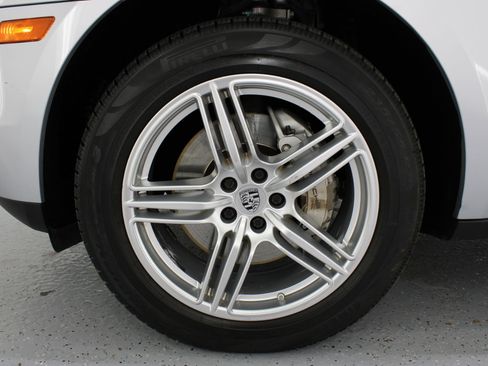 Used 2017 Porsche Macan S image 79