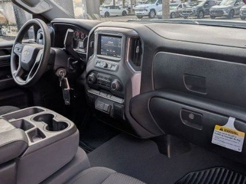 Used 2023 Chevrolet Silverado 2500 Custom w/ Infotainment Package image 8