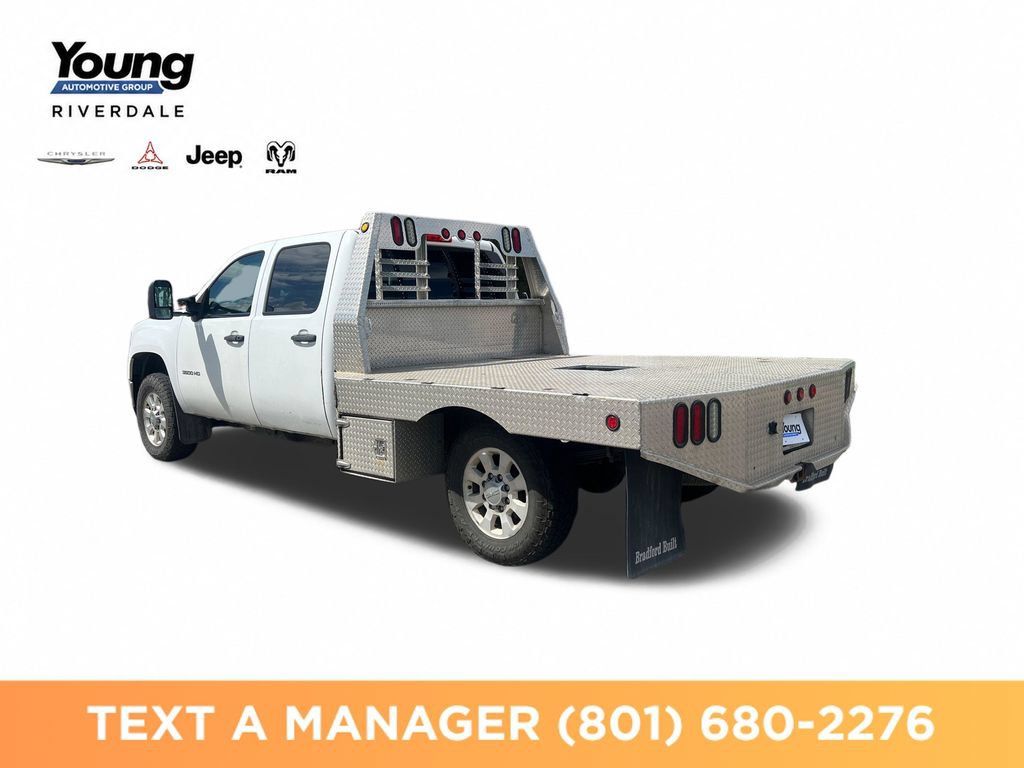 Used 2013 GMC Sierra 3500 W/T AWD/4WD image 3