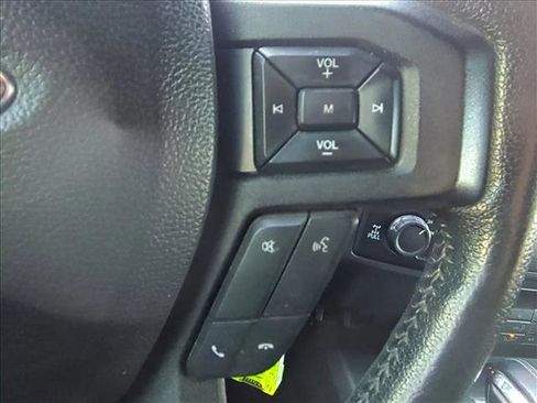 Used 2016 Ford F150 XLT w/ Equipment Group 302A Luxury image 12