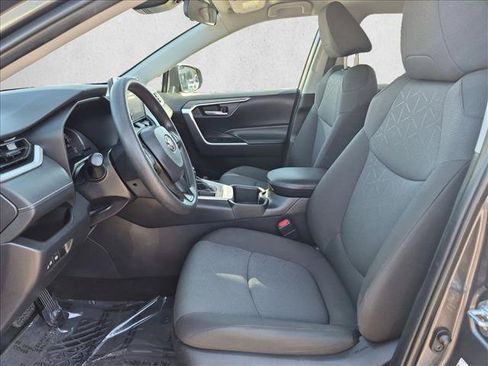 Certified 2025 Toyota RAV4 XLE FWD image 15