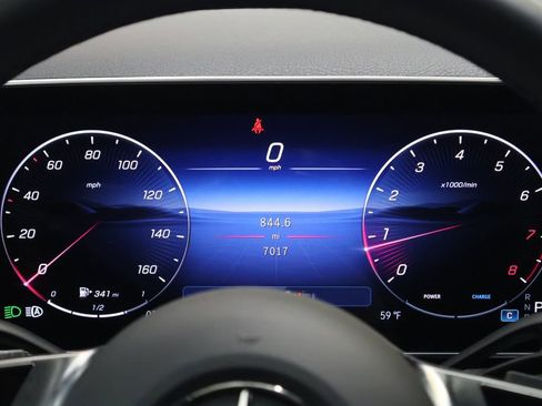 New 2026 Mercedes-Benz GLC 300 4MATIC image 18