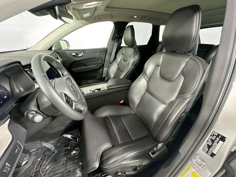 Used 2022 Volvo XC60 B5 Inscription w/ Advanced Package image 21