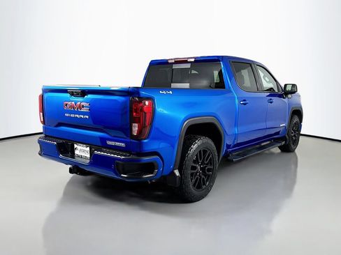 Used 2024 GMC Sierra 1500 Elevation w/ Elevation Premium Package AWD/4WD image 4