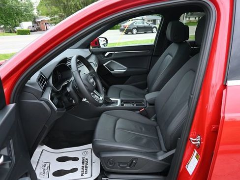 Used 2025 Audi Q3 2.0T Premium AWD/4WD image 27