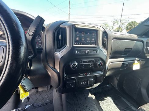 Used 2023 Chevrolet Silverado 2500 Custom w/ Custom Value Package AWD/4WD image 12