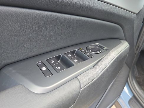 New 2026 Kia Sportage EX image 19