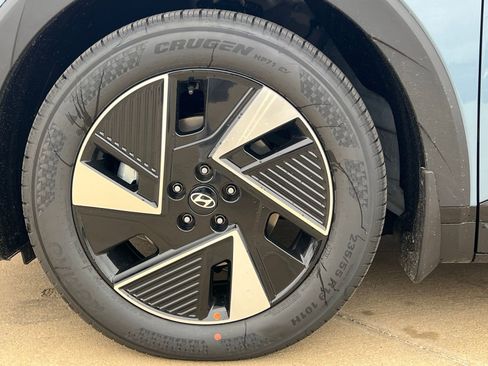 New 2026 Hyundai Ioniq 5 SEL image 8