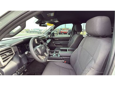 Used 2025 Toyota Tundra SR5 w/ TRD Off-Road Package AWD/4WD image 29