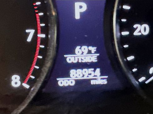 Used 2013 Lexus LS 460 image 19