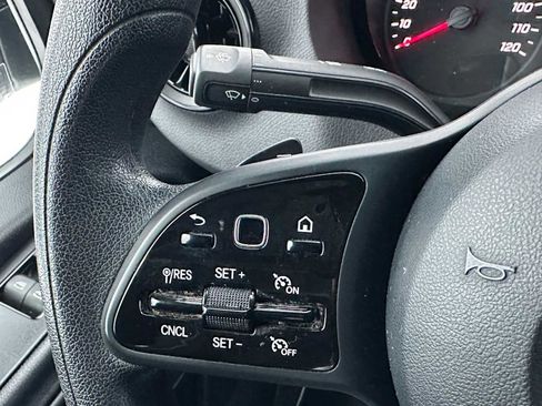 Used 2023 Mercedes-Benz Sprinter 2500 image 35