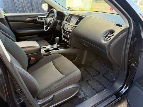 Used 2018 Nissan Pathfinder S AWD/4WD image 27