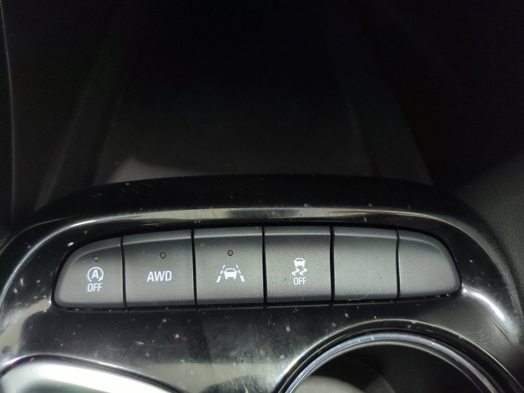 Used 2024 Buick Encore GX Preferred w/ Comfort Package AWD/4WD image 11