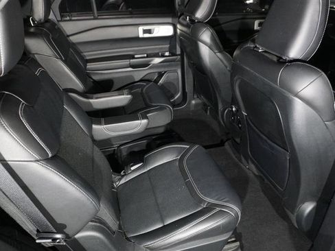 Used 2020 Ford Explorer ST w/ Premium Technology Package image 22