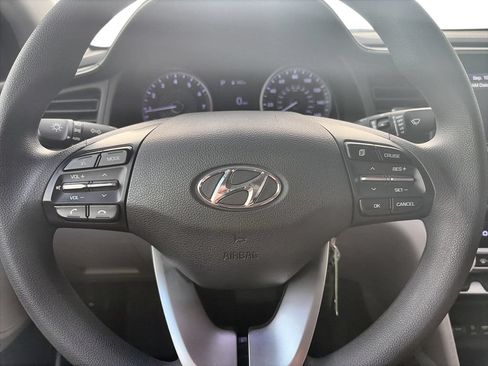 Used 2020 Hyundai Elantra SEL FWD image 21