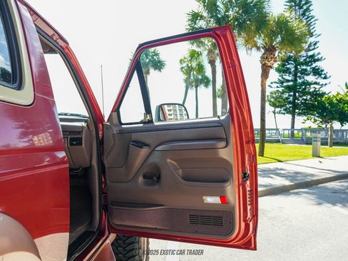 Used 1995 Ford Bronco Eddie Bauer image 39