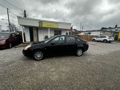 Used 2010 Ford Focus SE