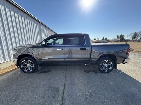 Used 2022 RAM 1500 Limited image 8