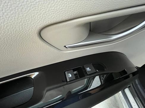 Used 2025 Hyundai Tucson Limited AWD/4WD image 44