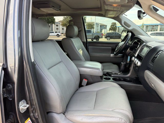 Used 2019 Toyota Sequoia SR5 w/ Premium Package RWD image 30