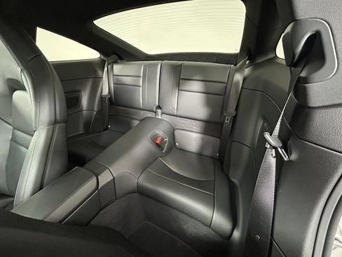 Certified 2025 Porsche 911 Carrera RWD image 27