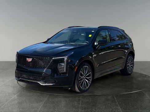 Used 2024 Cadillac XT4 Sport AWD/4WD image 3