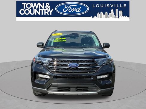 Used 2024 Ford Explorer XLT w/ Equipment Group 202A AWD/4WD image 23