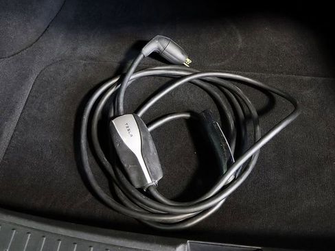 Used 2017 Tesla Model S 90D image 31