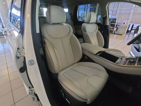 Used 2025 Hyundai Palisade Calligraphy image 26