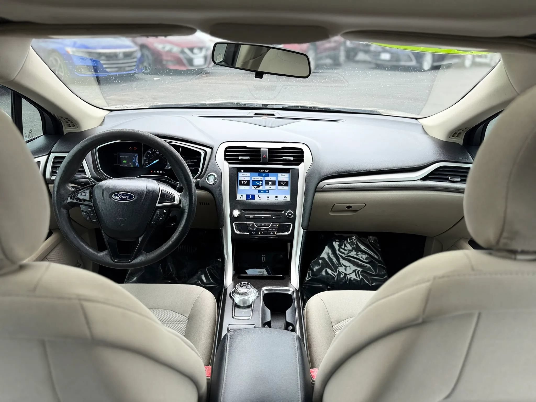 Used 2018 Ford Fusion SE FWD image 22