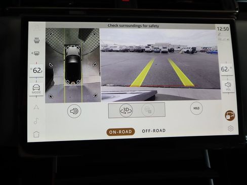 New 2026 Land Rover Range Rover Velar Dynamic SE image 15