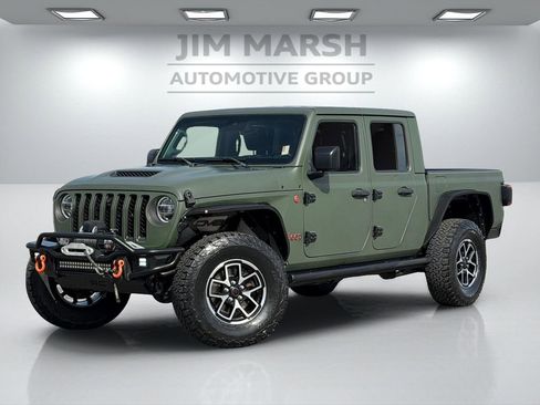Used 2021 Jeep Gladiator Mojave image 2
