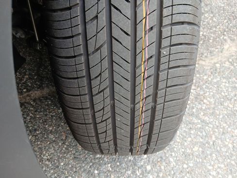 New 2025 Volkswagen Taos S image 26