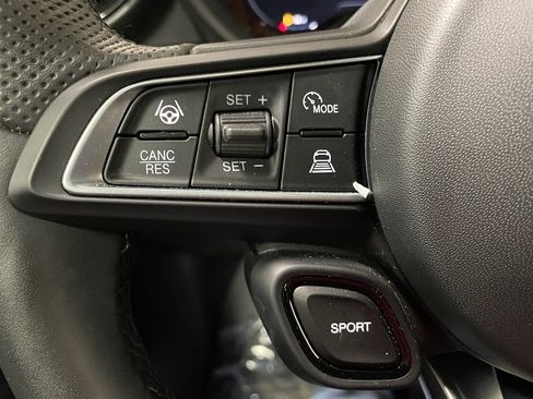 Used 2024 Dodge Hornet GT image 18