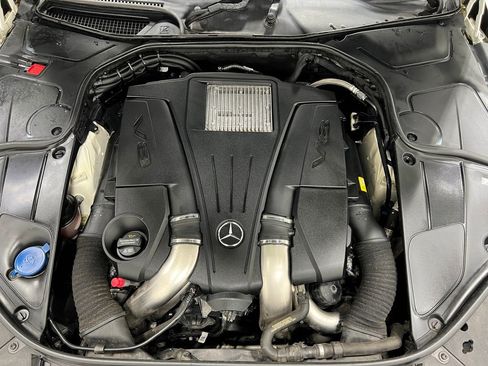 Used 2016 Mercedes-Benz S 550 Sedan image 30